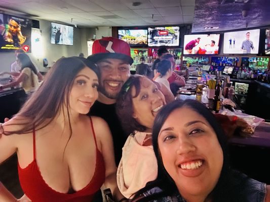 Sideline Sports Bar & Grill by null