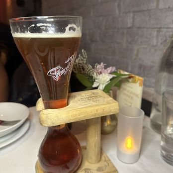 B Cafe - Bars Near Me - New York, New York