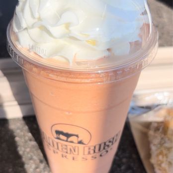 Golden Rush Espresso - Blackberry white mocha frappe - Coffee & Tea Near Me - Yreka, California Golden Rush Espresso - Blackberry white mocha frappe - Coffee & Tea Near Me - Yreka, California