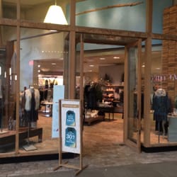 Anthropologie - Storefront