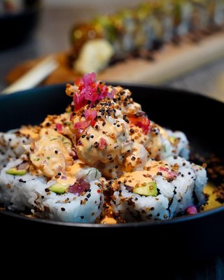 305 Peruvian Modern Cuisine by null