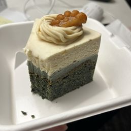 Mugwort injeolmi gateau