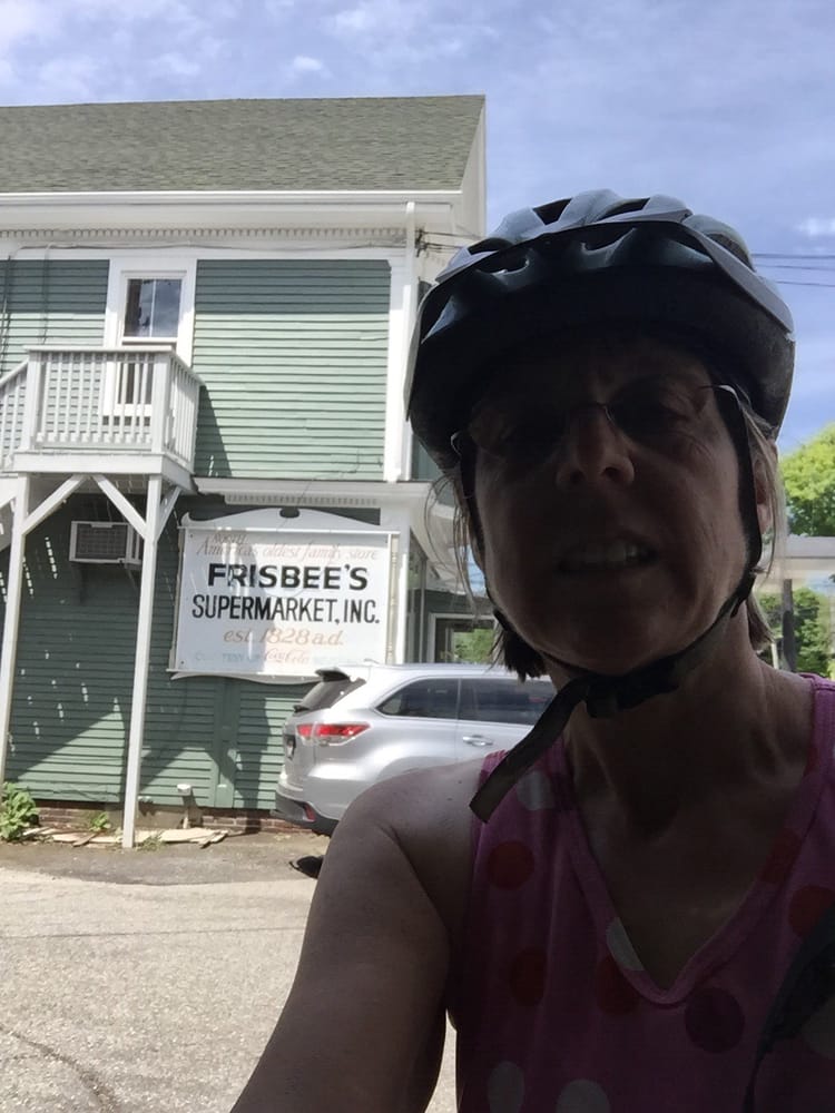 FRISBEE’S MARKET Updated October 2024 88 Pepperell Rd, Kittery