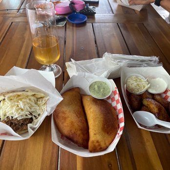 Jax Arepa - Arepa empapando maduros Riquísimo - Food Trucks Near Me - Atlantic Beach, Florida Jax Arepa - Arepa empapando maduros Riquísimo - Food Trucks Near Me - Atlantic Beach, Florida