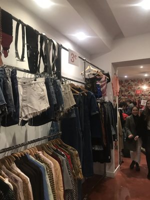 Magpie Vintage by null