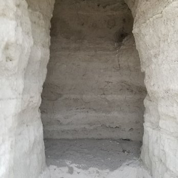 Castle in Clay - Walking Tours Near Me - Shoshone, California