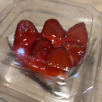 Nation's Giant Hamburgers - strawberry cheesecake! - Desserts Near Me - San Jose, California Nation's Giant Hamburgers - strawberry cheesecake! - Desserts Near Me - San Jose, California