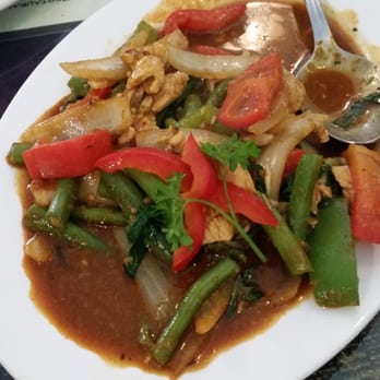 Battambang  - Basil Chicken - Cambodian Near Me - Oakland, California