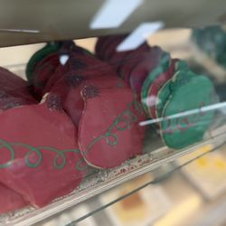 La Patisserie Francaise - Holiday Sugar Cookies (by the pound)