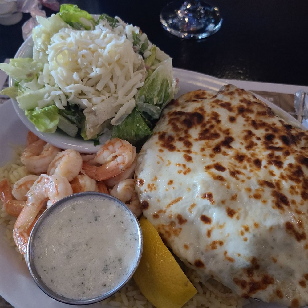 Brasserie Daniel Lapointe - Garlic shrimp and Coquille st jacques - Seafood Near Me - Victoriaville, Quebec Brasserie Daniel Lapointe - Garlic shrimp and Coquille st jacques - Seafood Near Me - Victoriaville, Quebec