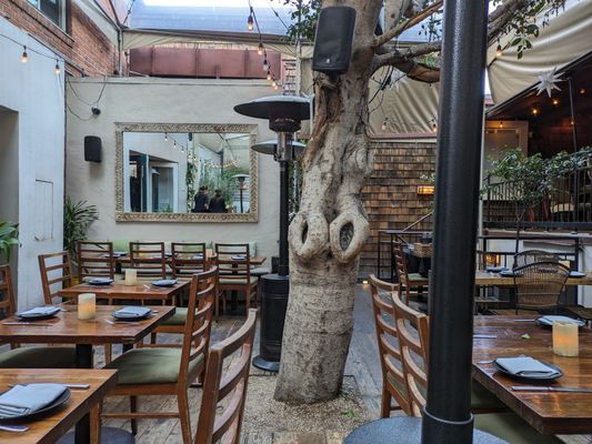 Fia Restaurant by null