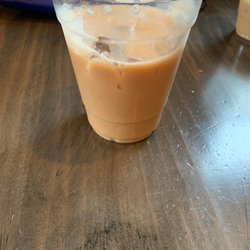 Lucky Goat Coffee - Iced chai latte