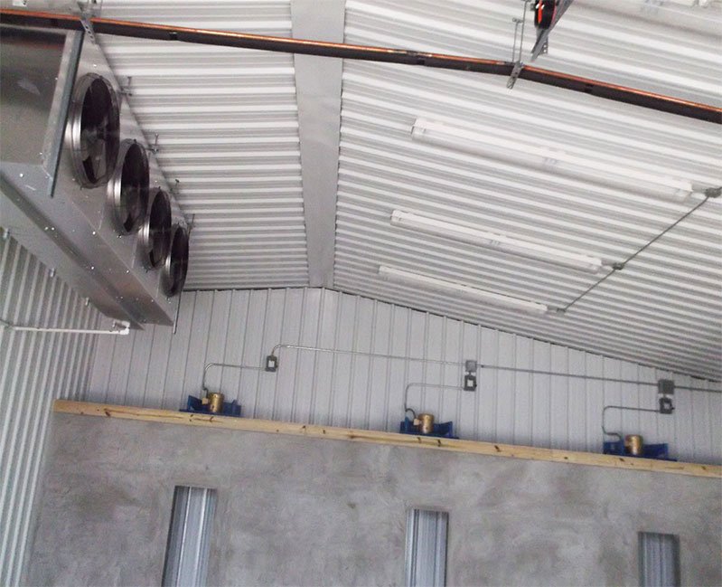 Slide of MetalMax Buildings