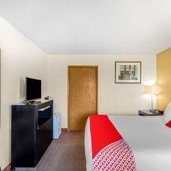 OYO Hotel Arlington WA I-5