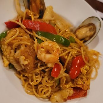 Little Thai Kitchen - Spaghetti Pad Khee Mao - Thai Near Me - Spring Valley, California