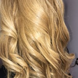 Blushing Goddess Salon - Blonde Bombshell!!
