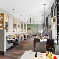 Oxley House Restaurant & Cocktail Bar - Interior Restaurant