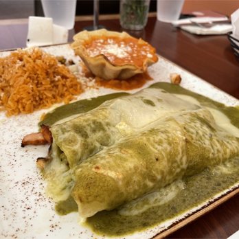 Los Agaves - Enchilada Suizas - Tacos Near Me - Santa Barbara, California Los Agaves - Enchilada Suizas - Tacos Near Me - Santa Barbara, California