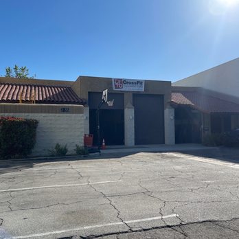 CrossFit Thousand Oaks - Interval Training Gyms Near Me - Thousand Oaks, California