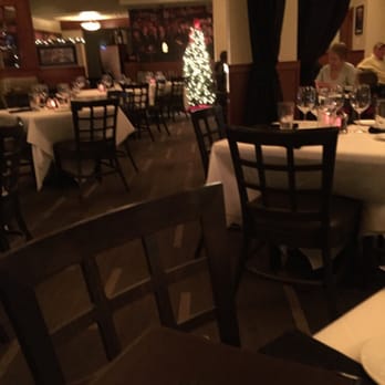 Ditka's Pittsburgh - Dining room - New American Near Me - Pittsburgh, Pennsylvania Ditka's Pittsburgh - Dining room - New American Near Me - Pittsburgh, Pennsylvania