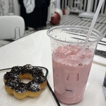 2d Restaurant - Donuts Near Me - Chicago, Illinois 2d Restaurant - Donuts Near Me - Chicago, Illinois