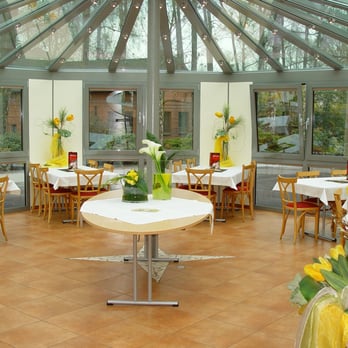 Manege - Wintergarten ca. 30 Sitzplätze - Cafes Near Me - Delbrück, NW Manege - Wintergarten ca. 30 Sitzplätze - Cafes Near Me - Delbrück, NW