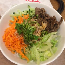 Roll'd Vietnamese Food