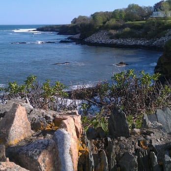 Cliff Walk - Cliff walk on a beautiful morning - Parks Near Me - Newport, Rhode Island Cliff Walk - Cliff walk on a beautiful morning - Parks Near Me - Newport, Rhode Island