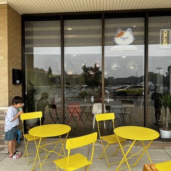 Dear Donuts - Donuts Near Me - St. Charles, Illinois Dear Donuts - Donuts Near Me - St. Charles, Illinois