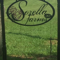 Sorella Farms - Sign @ entrance