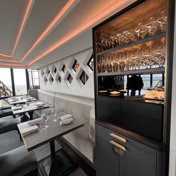 Le Jules Verne - 5/17/26 FYI. Interior. - French Near Me - Paris, 75 Le Jules Verne - 5/17/26 FYI. Interior. - French Near Me - Paris, 75
