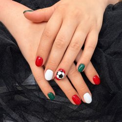 C Star Nails