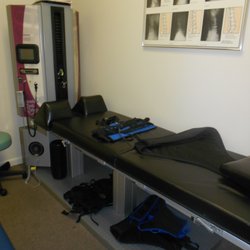 Coastal Chiropractic, Massage & Wellness - Decompression