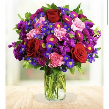 Avas Flowers - Florists Near Me