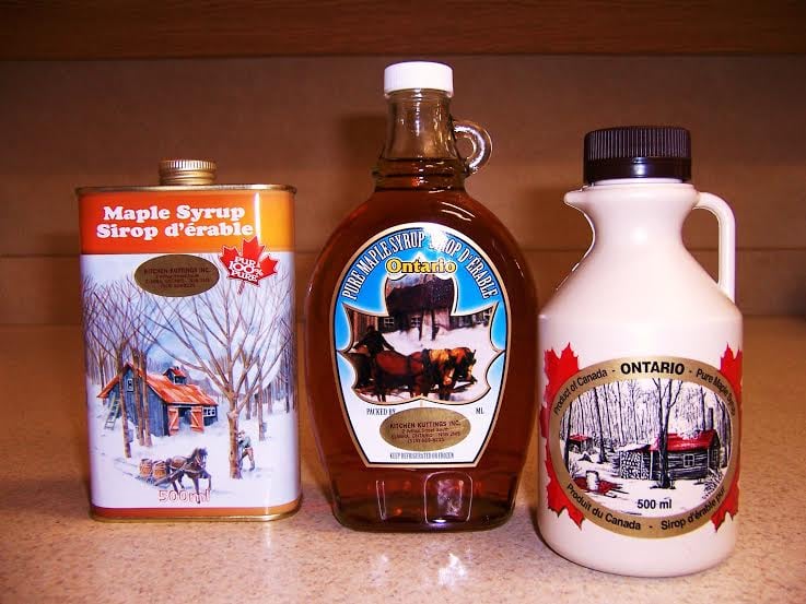 KITCHEN KUTTINGS 83 Photos 40 Arthur Street S, Elmira, Ontario