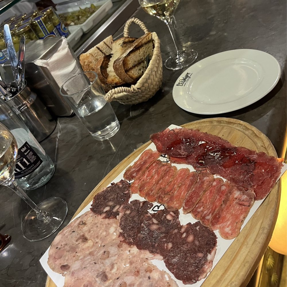 El Chigre 1769 - Charcuterie - Tapas/Small Plates Near Me - Barcelona, B