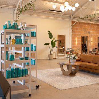 Mane and Tailored - Hair Salons Near Me - Houston, Texas Mane and Tailored - Hair Salons Near Me - Houston, Texas