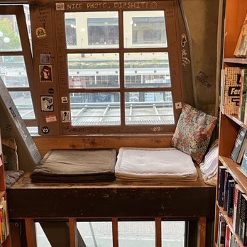 Left Bank Books Collective - Cozy book nook - Bookstores Near Me - Seattle, Washington Left Bank Books Collective - Cozy book nook - Bookstores Near Me - Seattle, Washington
