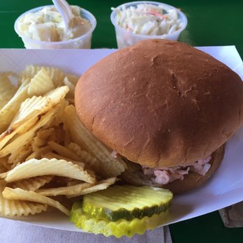 Chauncey Creek Lobster Pier - Lobster Roll Sandwich - Seafood Near Me - Kittery Point, Maine Chauncey Creek Lobster Pier - Lobster Roll Sandwich - Seafood Near Me - Kittery Point, Maine