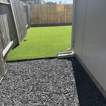Magnolia Turf Houston - Gravel to turf transition - Artificial Turf Near Me - Houston, Texas Magnolia Turf Houston - Gravel to turf transition - Artificial Turf Near Me - Houston, Texas
