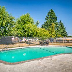 Clairmont Mobile Home Park