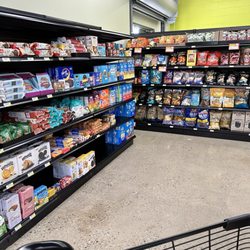 Sommers Discount Market - Snacks