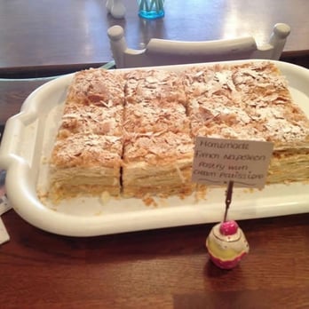 Frieda's Tearoom - Tea Rooms Near Me - Bournemouth, BMH