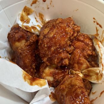 Jollibee - KATSEYE Special: 10pc KBBQ Fried Chicken Bucket - Fast Food Near Me - Hayward, California