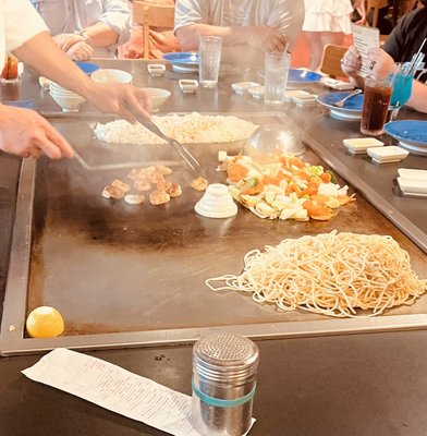 Nakato Japanese Restaurant & Sushi Bar by null