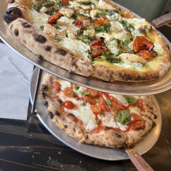 Grace and Hammer - Pesto chicken, and margarita on the bottom - Pizza Near Me - Redmond, Oregon