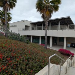 Signal Hill Library - Exterior