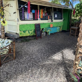 Auntys Lil Green Hut - Aunty's lil green hut - Food Stands Near Me - Kahuku, Hawaii Auntys Lil Green Hut - Aunty's lil green hut - Food Stands Near Me - Kahuku, Hawaii