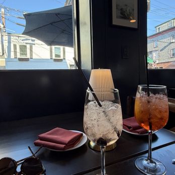 Claw & Hammer - Seafood Near Me - Newport, Rhode Island Claw & Hammer - Seafood Near Me - Newport, Rhode Island