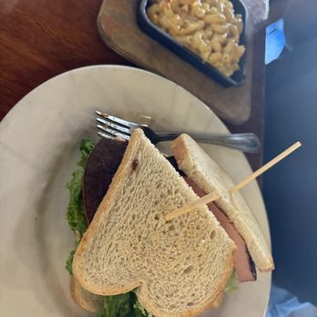 Puckett's Restaurant - Smoked Bologna - Barbeque Near Me - Franklin, Tennessee
